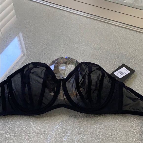 Fredericks of Hollywood Black Strapless Bra - Picture 3 of 6